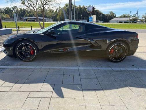 2022 Chevrolet Corvette Stingray w/2LT