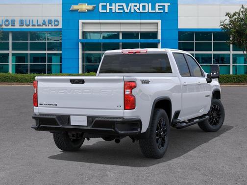 Summit White 2026 Chevrolet Silverado 2500 LT