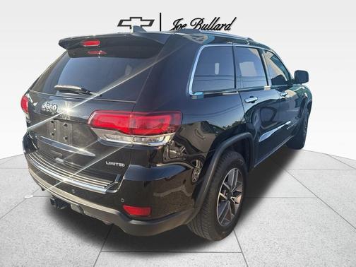 Diamond Black Crystal Pearlcoat 2021 Jeep Grand Cherokee Limited