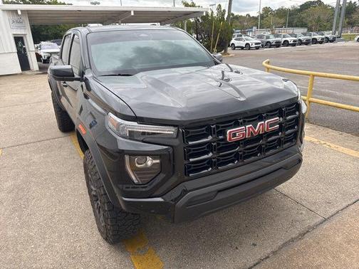 2024 GMC Canyon Elevation