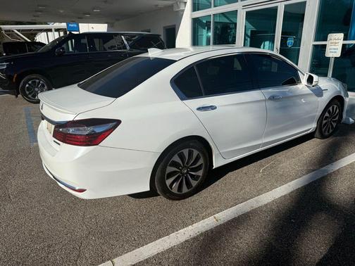 2017 Honda Accord Hybrid EX-L