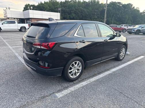 Mosaic Black Metallic 2024 Chevrolet Equinox 1LT