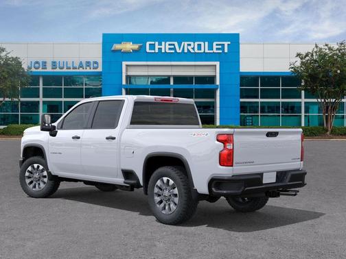 2025 Chevrolet Silverado 2500 Custom