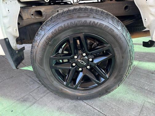 2020 Chevrolet Silverado 1500 Custom Trail Boss