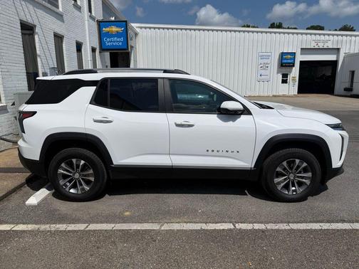 Summit White 2025 Chevrolet Equinox 1LT