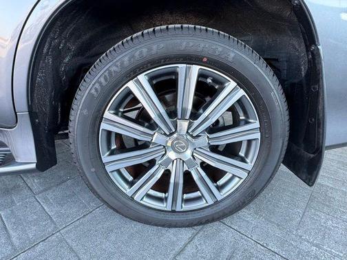 2017 Lexus LX 570 Base