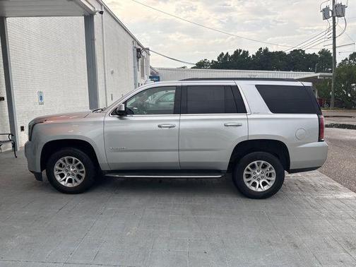 2017 GMC Yukon SLT