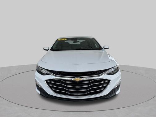 Summit White 2024 Chevrolet Malibu 1LS