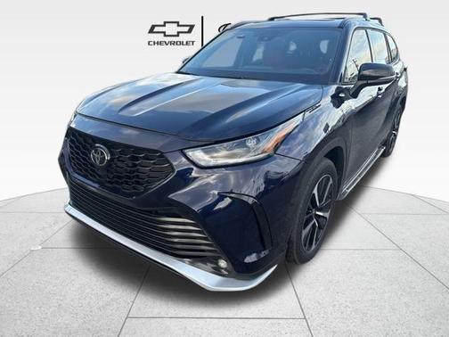 2022 Toyota Highlander XSE