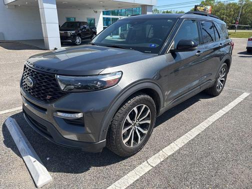 MAGNETIC METALLIC 2020 Ford Explorer ST