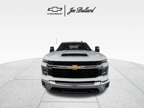 Summit White 2025 Chevrolet Silverado 2500 LT