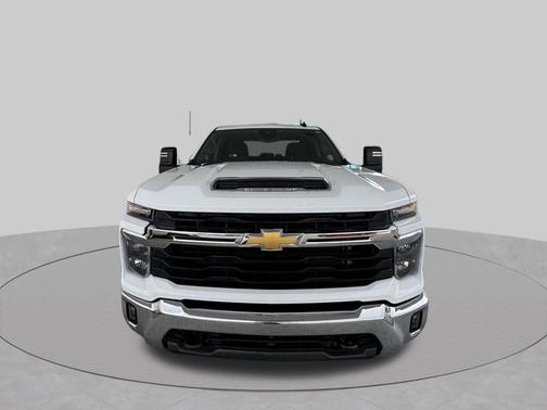 Summit White 2025 Chevrolet Silverado 2500 LT