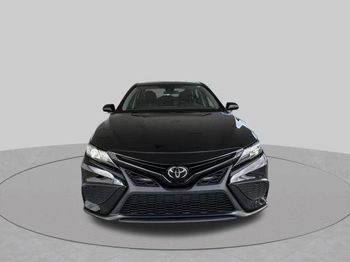 Midnight Black Metallic 2023 Toyota Camry SE