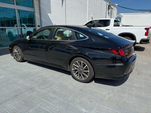 2020 Hyundai SONATA Limited