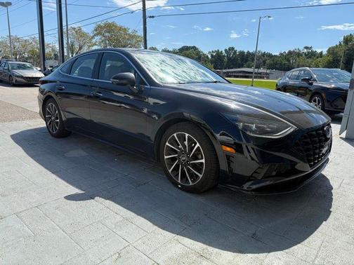 2020 Hyundai SONATA Limited