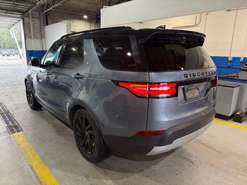 2020 Land Rover Discovery HSE