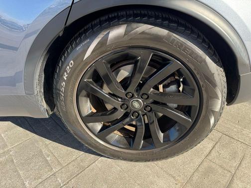 2020 Land Rover Discovery HSE