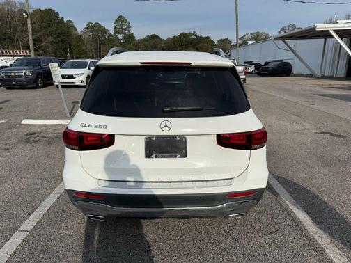 2021 Mercedes-Benz GLB 250 Base