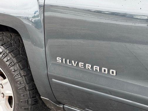 Graphite Metallic 2017 Chevrolet Silverado 1500 1LT
