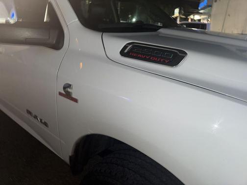 2023 RAM 2500 Laramie Crew Cab 4x4 6'4' Box