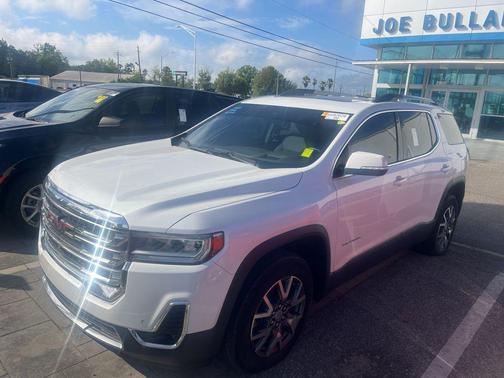 White Frost Tricoat 2023 GMC Acadia FWD SLT