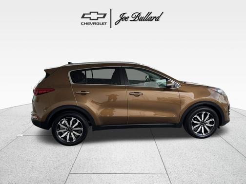 Burnished Copper 2017 Kia Sportage EX