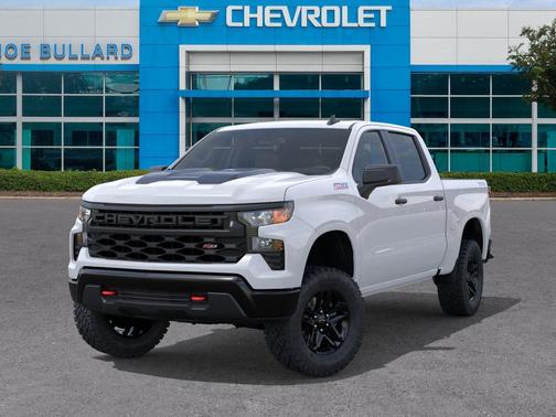 Summit White 2026 Chevrolet Silverado 1500 Custom Trail Boss