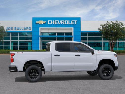 Summit White 2026 Chevrolet Silverado 1500 Custom Trail Boss