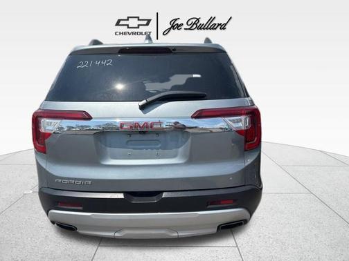 2023 GMC Acadia FWD SLT