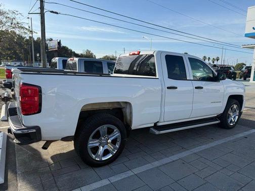 2017 Chevrolet Silverado 1500 Custom