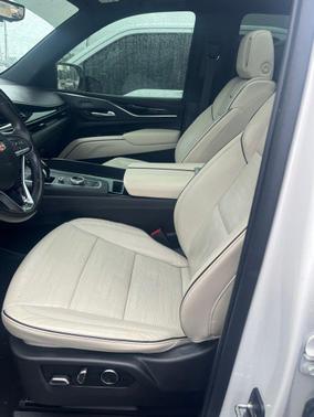 Crystal White Tricoat 2021 Cadillac Escalade ESV Sport