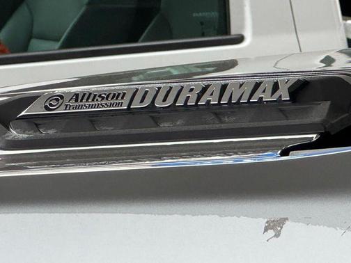 Sterling Gray Metallic 2025 Chevrolet Silverado 2500 LT