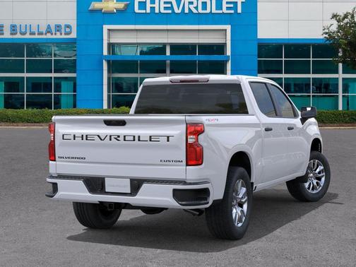 2026 Chevrolet Silverado 1500 Custom