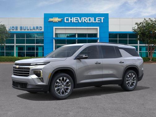 Sterling Gray Metallic 2026 Chevrolet Traverse LT