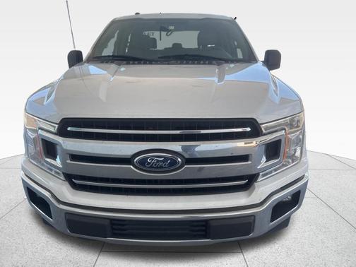 OXFORD WHITE 2018 Ford F-150 XLT