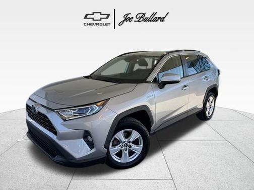 2020 Toyota RAV4 Hybrid XLE
