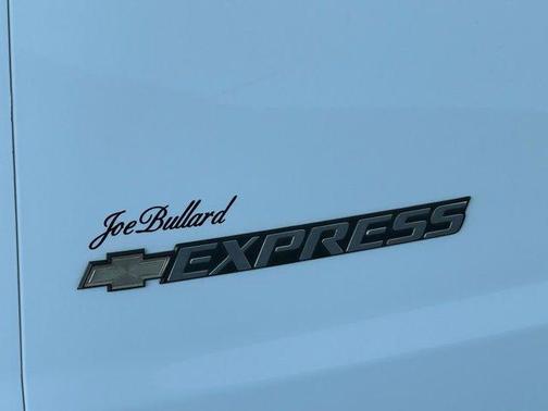 2023 Chevrolet Express 3500 RWD 3500 Regular Wheelbase LS
