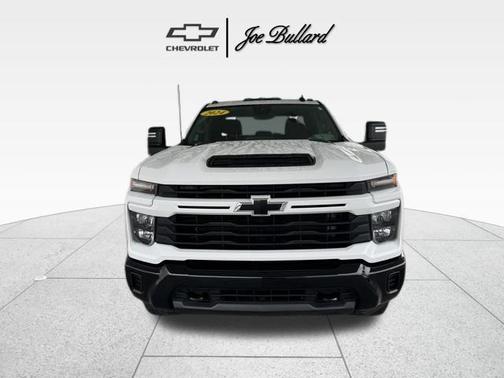 2024 Chevrolet Silverado 2500 Custom