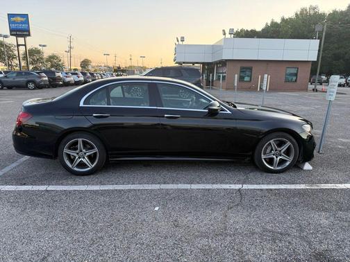 Black 2018 Mercedes-Benz E-Class E 300