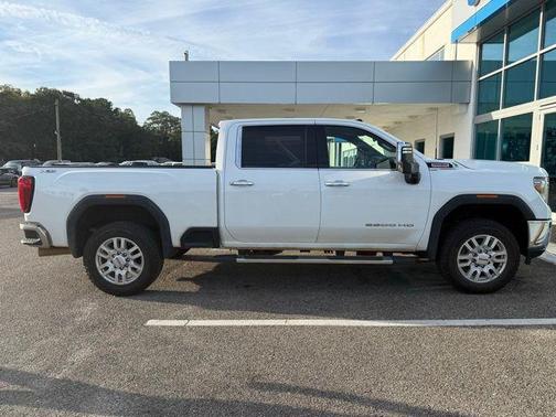2022 GMC Sierra 2500 SLT