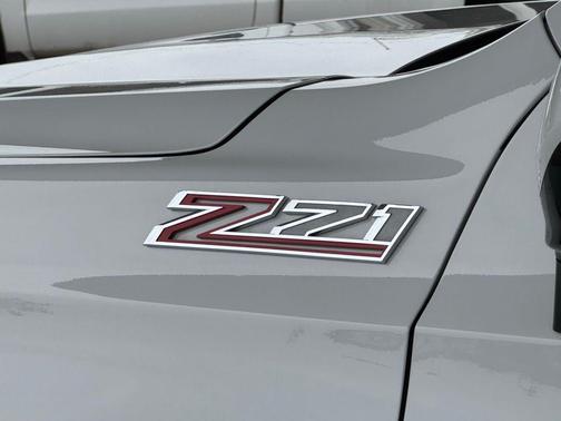 Summit White 2023 Chevrolet Tahoe 4WD Z71