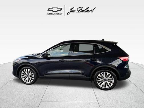 2021 Ford Escape Titanium
