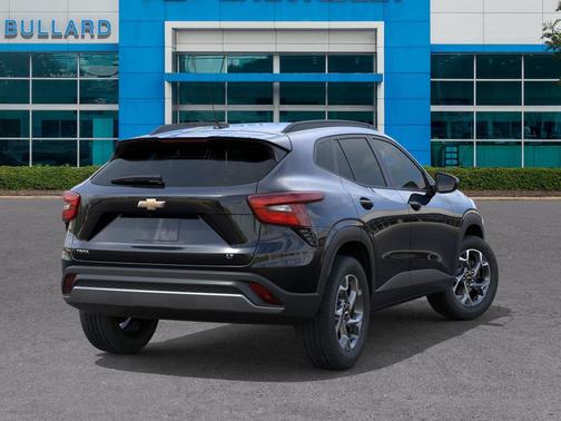Mosaic Black Metallic 2026 Chevrolet Trax LT