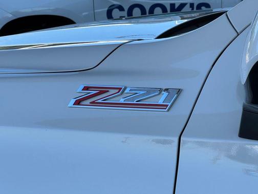 Summit White 2023 Chevrolet Tahoe 4WD Z71