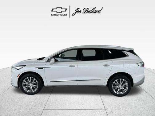 2022 Buick Enclave FWD Essence
