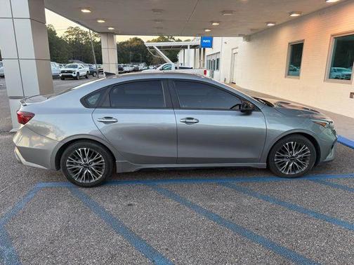 2022 Kia Forte GT-Line