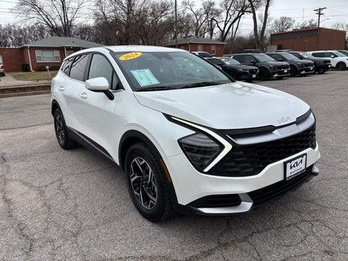 2024 Kia Sportage LX