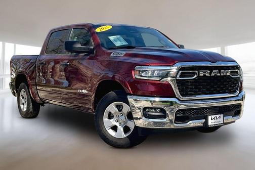 Delmonico Red Pearlcoat 2025 RAM 1500 Big Horn/Lone Star