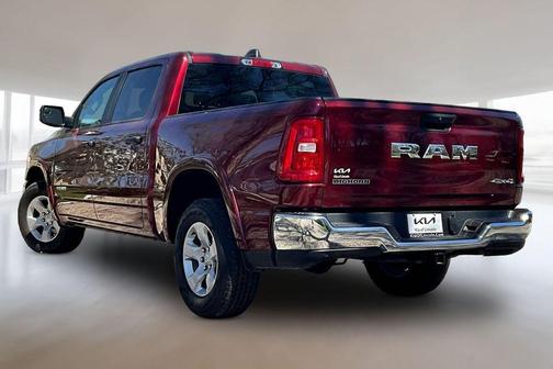 Delmonico Red Pearlcoat 2025 RAM 1500 Big Horn/Lone Star