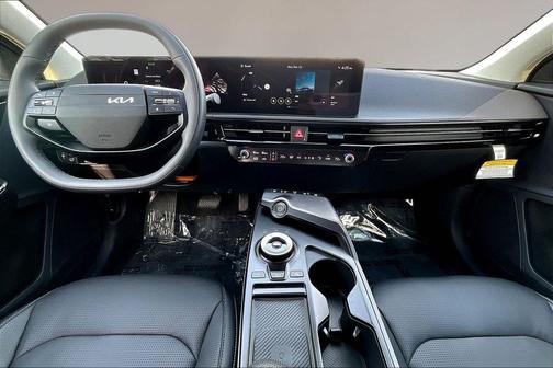 2025 Kia EV6 Wind